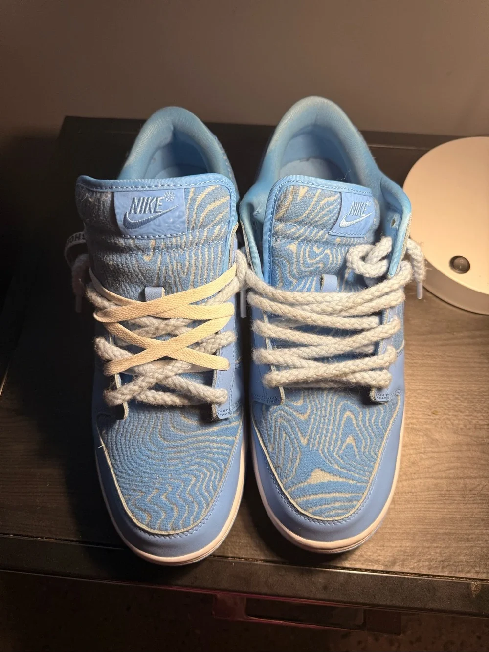Nike low top